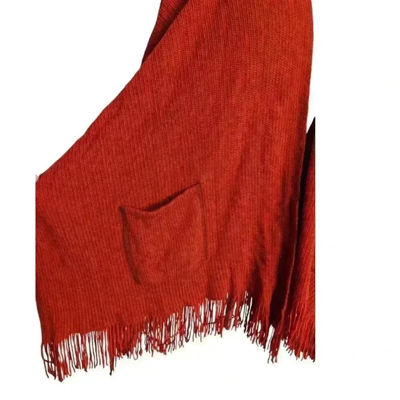 Women's Red One Size Open Front Knit Sweater Shaw with Pockets & Fringe - Picture 4 of 8